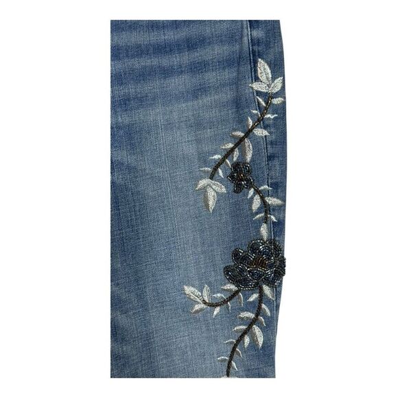 WHBM Mid-Rise Everyday Soft Denim Floral Embroidered Skinny Jeans size 4 - Picture 6 of 10